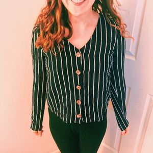 NWOT Striped top ✨5 FOR $25✨